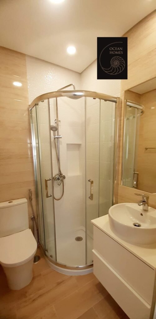 20572C68-C943-481E-A909-4AB200304ED0