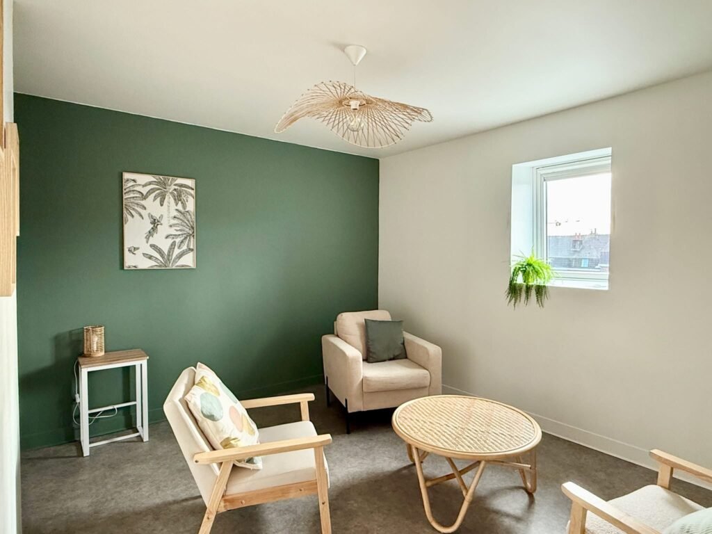 22CBCE29-2CAA-43F2-B83C-40EBD23E9488