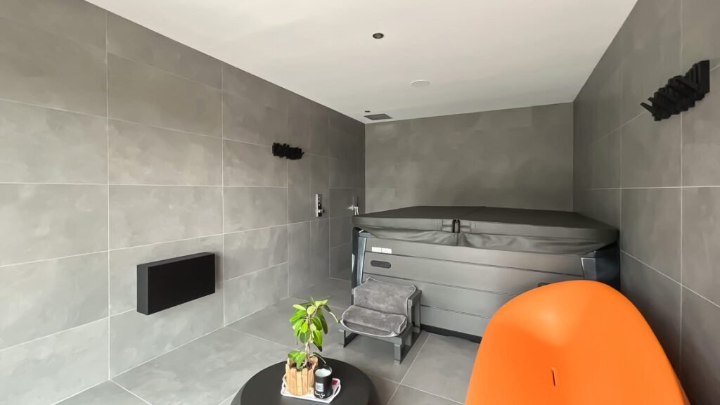 2ABC186F-F2E9-4D61-BA50-648FE59C973E