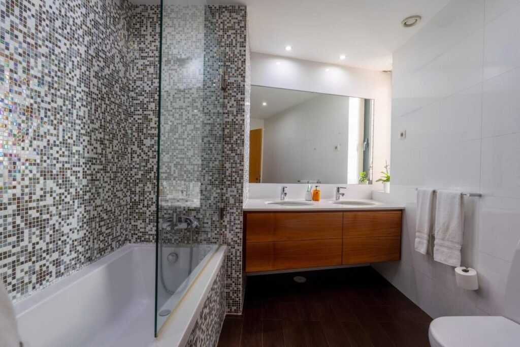 2CFCF8FE-8CD1-4AD1-AE8E-44F792ED06BF