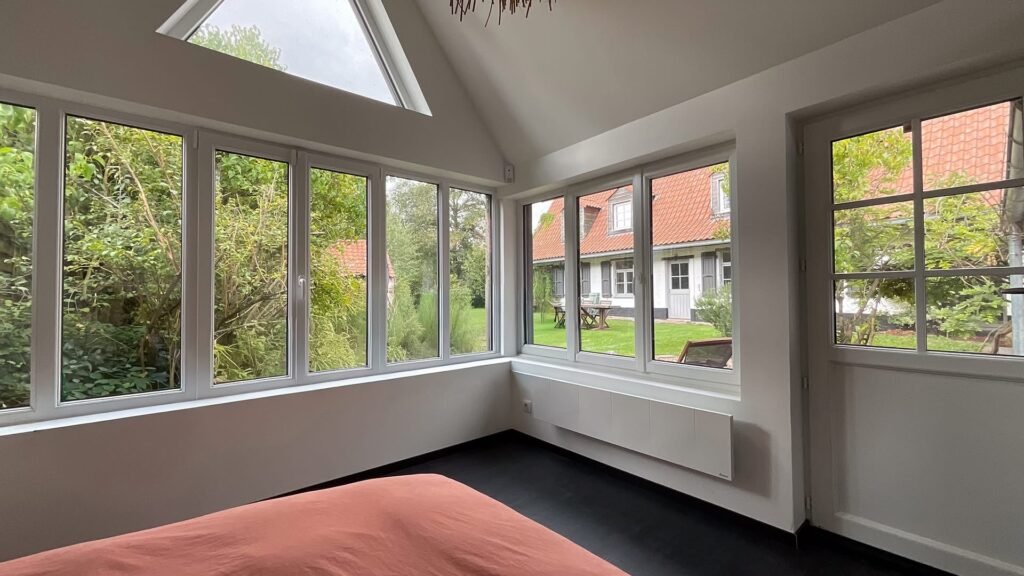 369AE8F9-CFDB-4683-9807-863D420B46B7