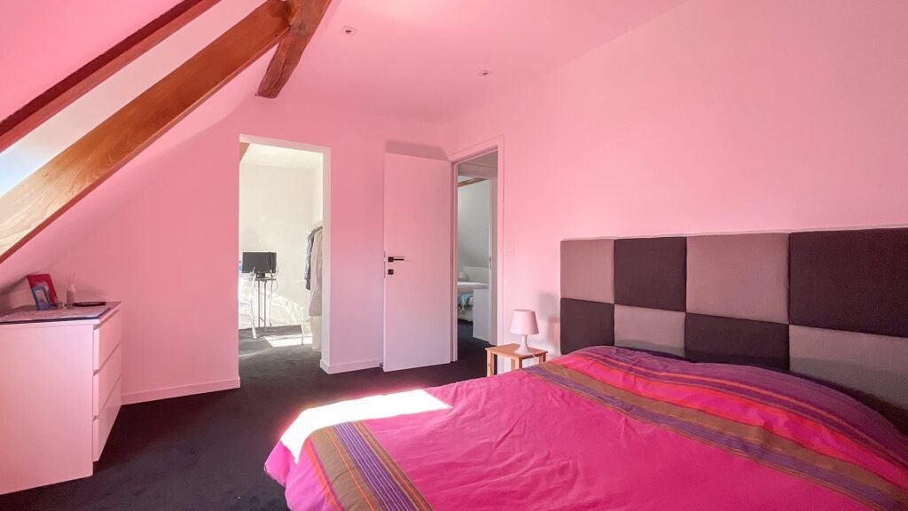 3D3D8770-6EF8-4B91-B933-4B007D639CCC