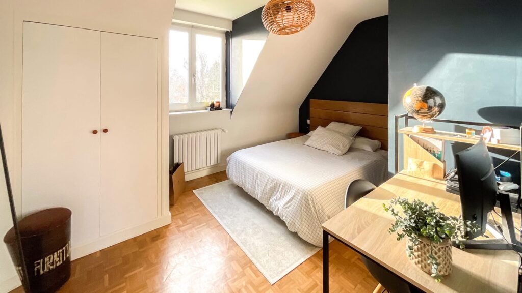 3FBF22B6-3E6C-4804-995B-DDF94DE8E14F