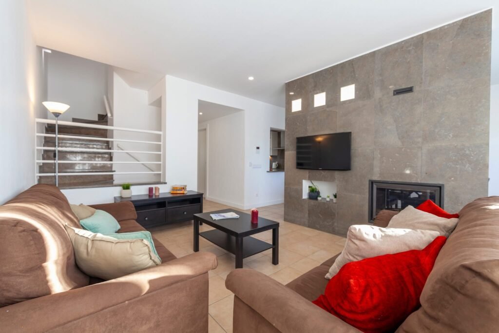 41C04C6B-885D-45D8-AF92-8CA26FE97F9A