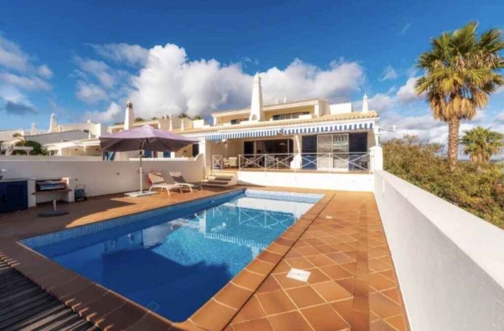 4C3C7614-75CF-48B6-81C2-884D20BDD47E