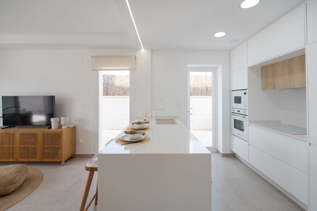 57368211-80A0-4088-B7DE-E55D98CE17FE