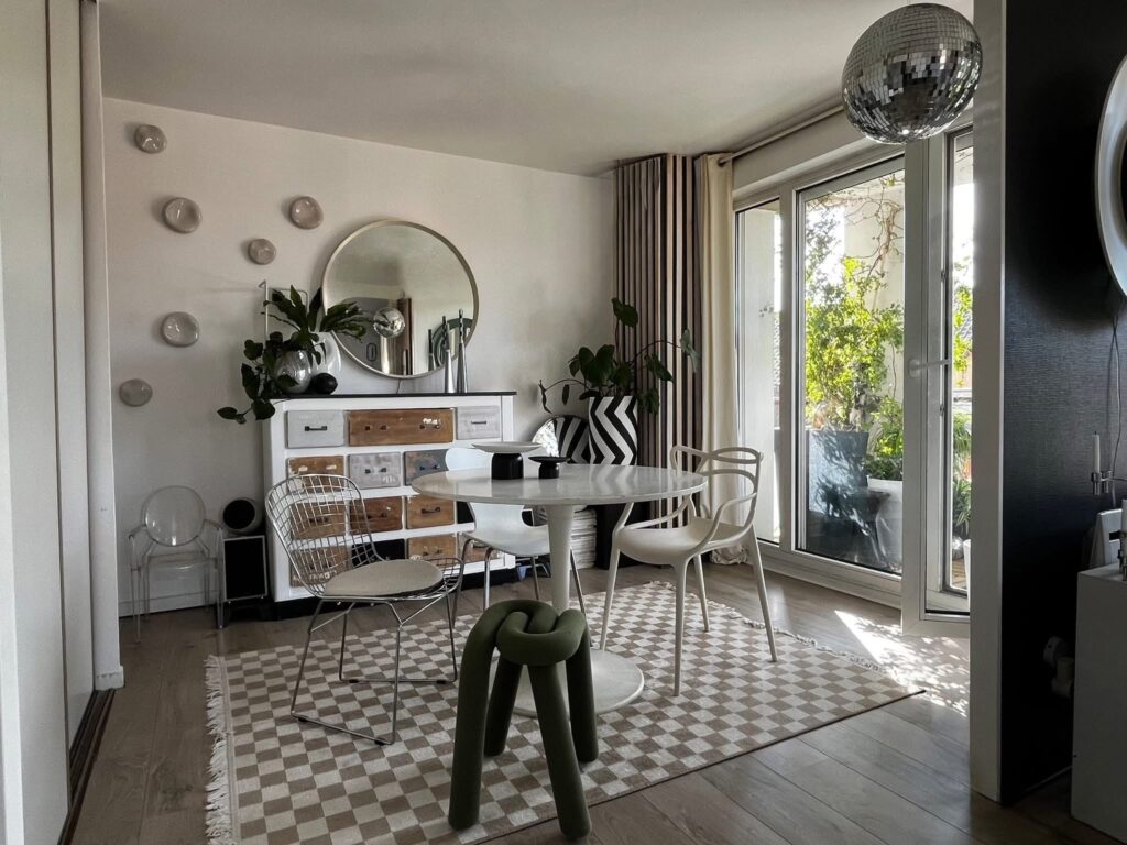 3-room Charming Apartment in Wazemmes, Lille, France