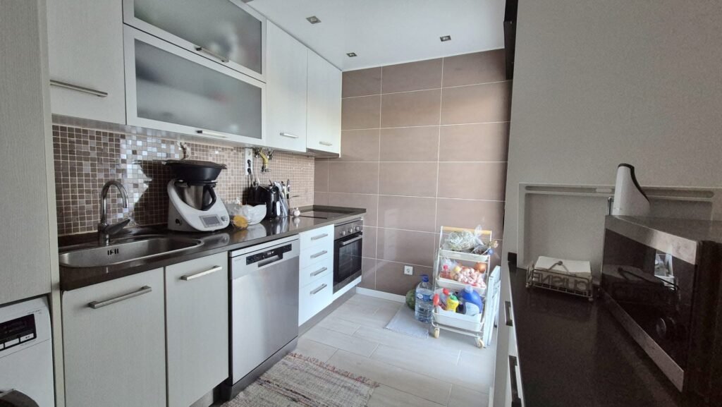 675251CB-FDFD-45E8-A8CE-AEADD298B7AB