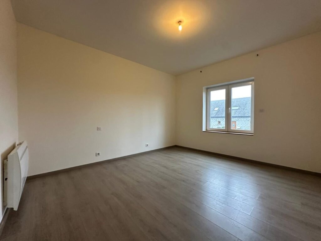 6C856C56-EC9D-4F33-86C3-1B8BC59CD8EC