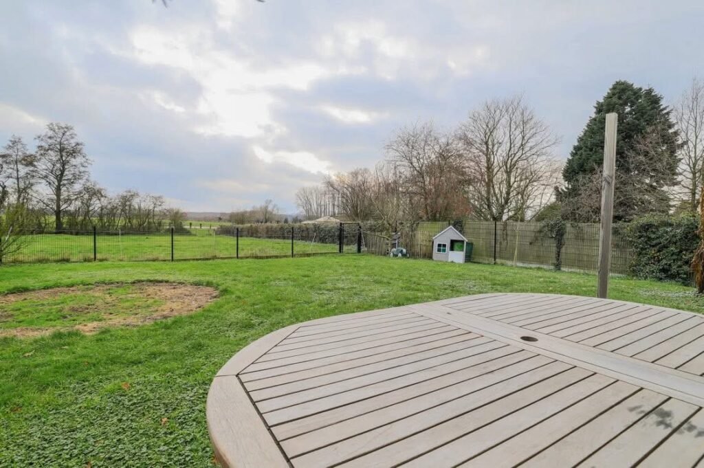 6DF6AC6C-C0D3-4E97-9F13-28B090F56612