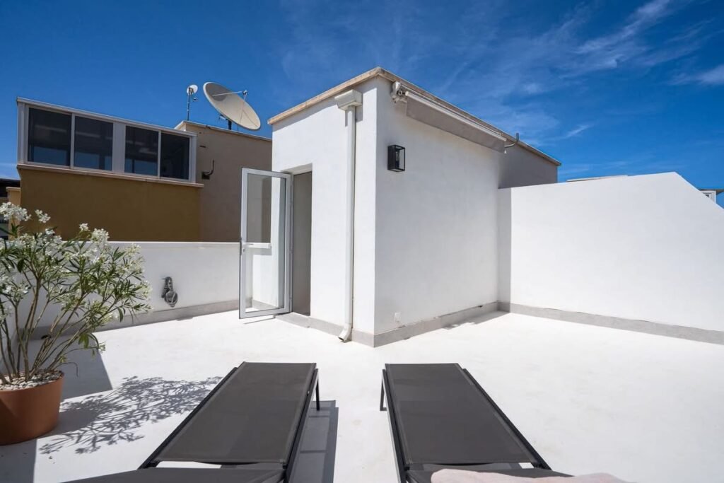 89E20E27-640F-4F88-8D3C-934B09D62C18