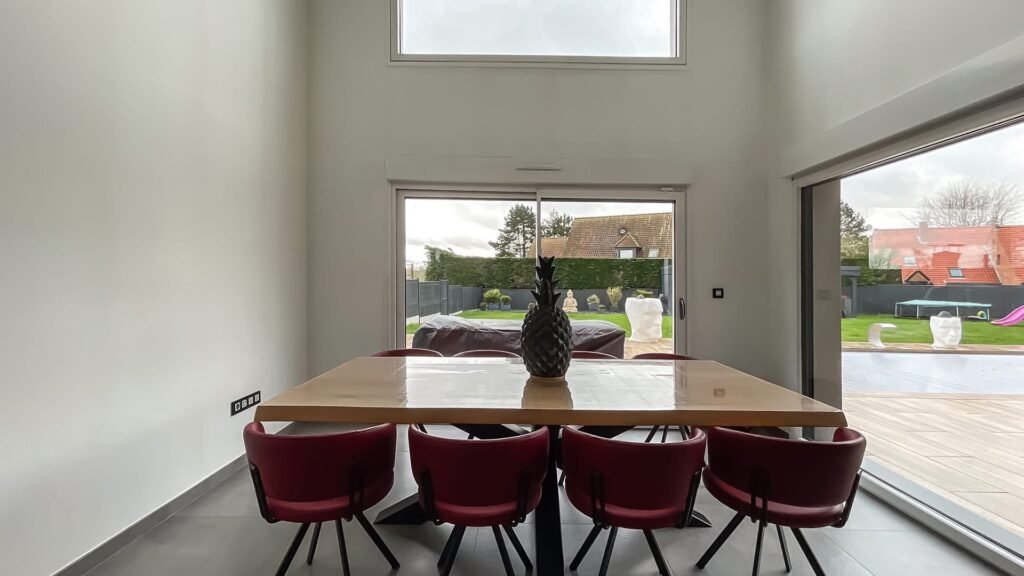 8ADCF9A4-F906-4950-B7FB-96A7583D518C