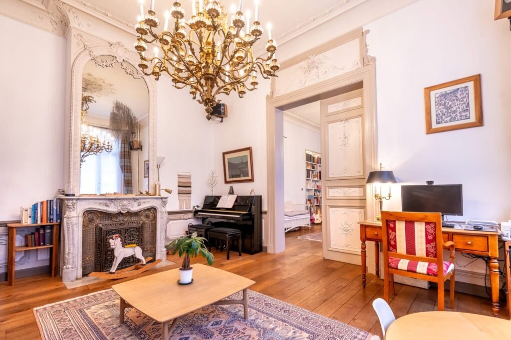 8D88FE15-CB1B-4ACE-9CBC-3D339E232D37