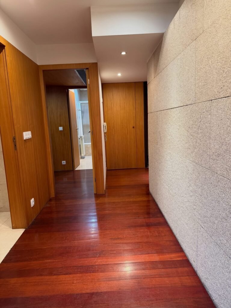 8E7D65BF-DE5C-4848-A2C0-0A37B261103B