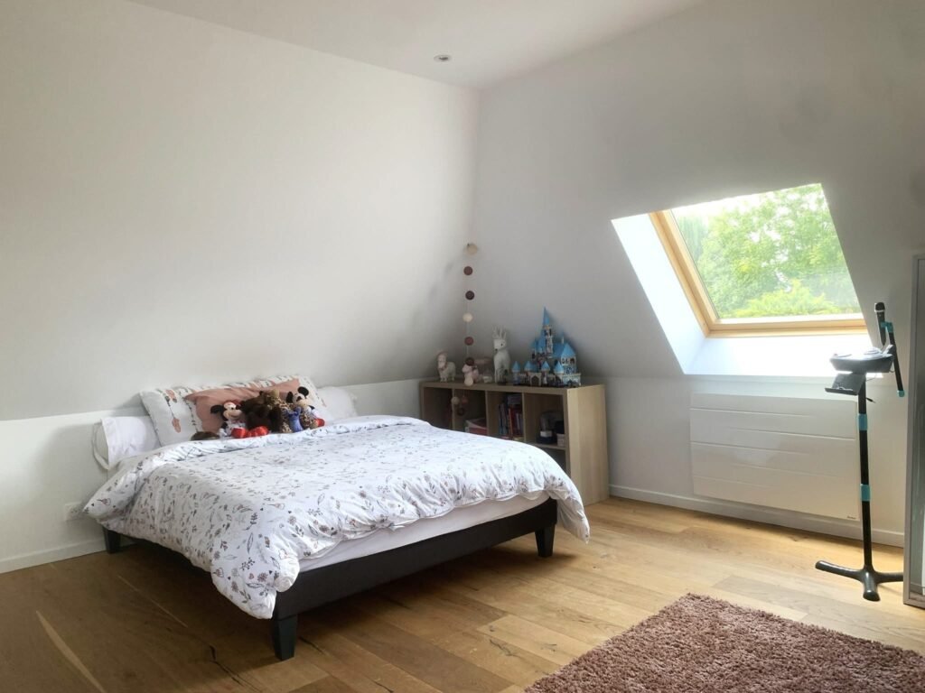 90C972FC-D075-4C6B-AD63-EC4C5845077B