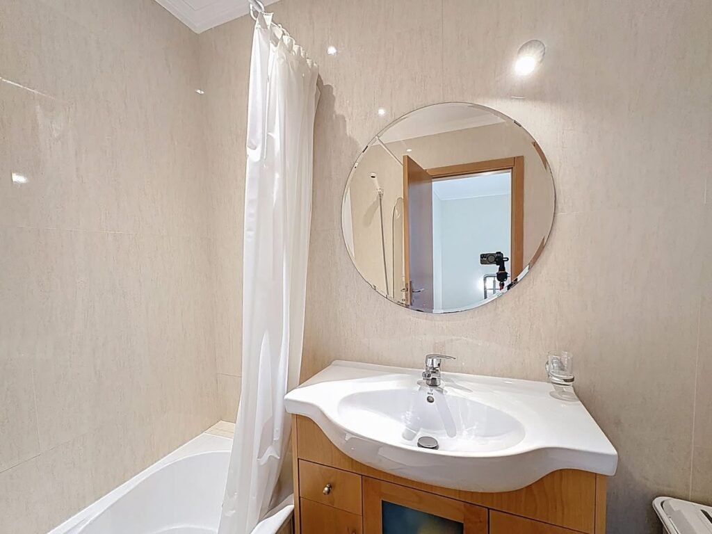 9A8DF0A5-3E71-44F1-BD7D-519B88B56552