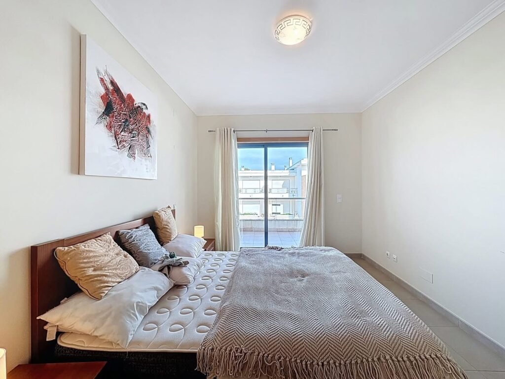 9FA1169F-0665-4E51-8D98-2827AD3D29CE