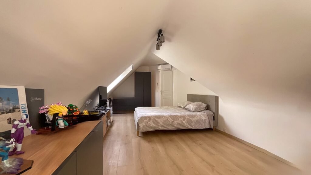 A0CB166F-E744-4DD3-88F8-9F8C36E0D3CA