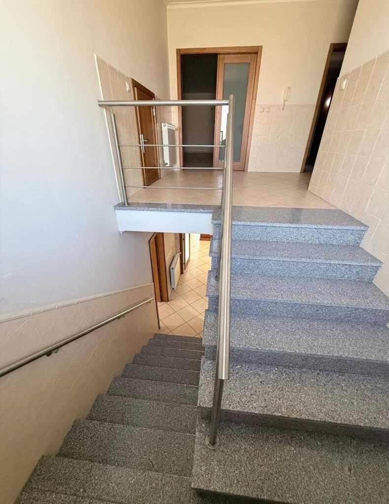 A72B0D82-7F5A-451A-9BBD-1D3865441429