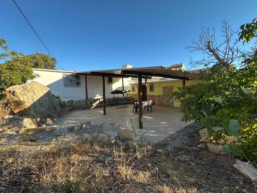 AFD6A1E9-13BC-436C-A1C1-22530C297037