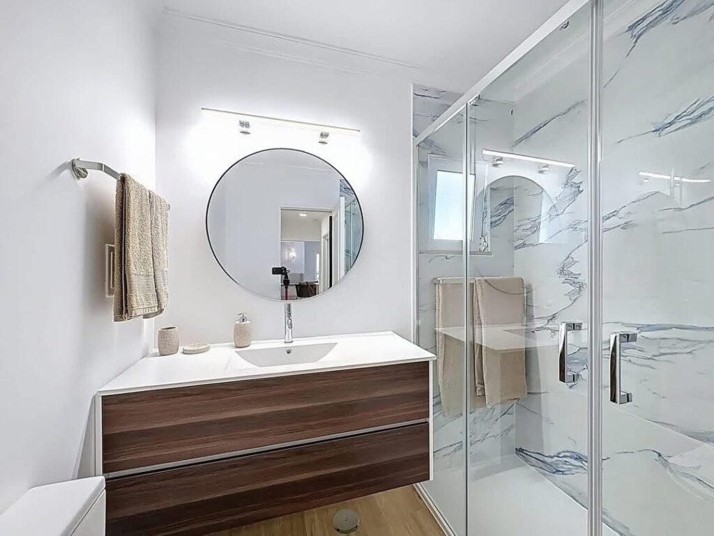 BB21FAE5-9D2D-46A1-94F8-AD4677AFBD75