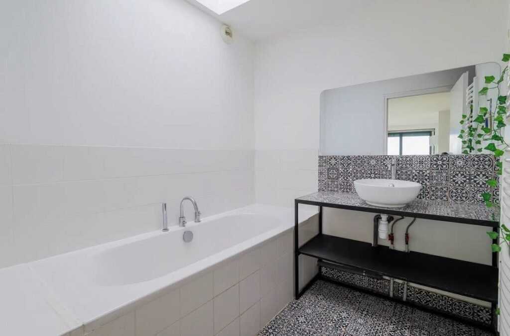 C02C582A-D8E0-411E-B679-E04CC616CC25