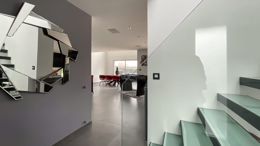 CBD64584-B9DC-48C0-88D8-C943410F3F75