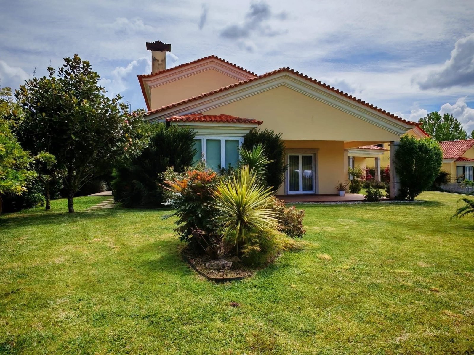Spectacular villa for sale in Vila Nova, Vila da Clown – a few minutes from Aveiro, Portugal