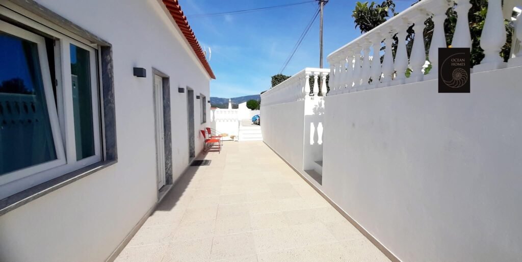 CF19BD3A-9A9A-4279-88EF-3FC852954CD7