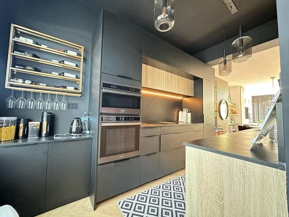 DFA1ADA8-1969-40F4-BAB9-DA789162AC86