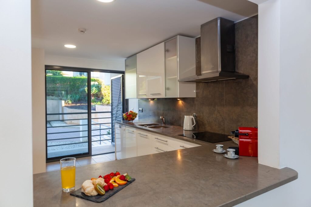 E1974079-C6A0-4188-B49F-FAD72469AF94