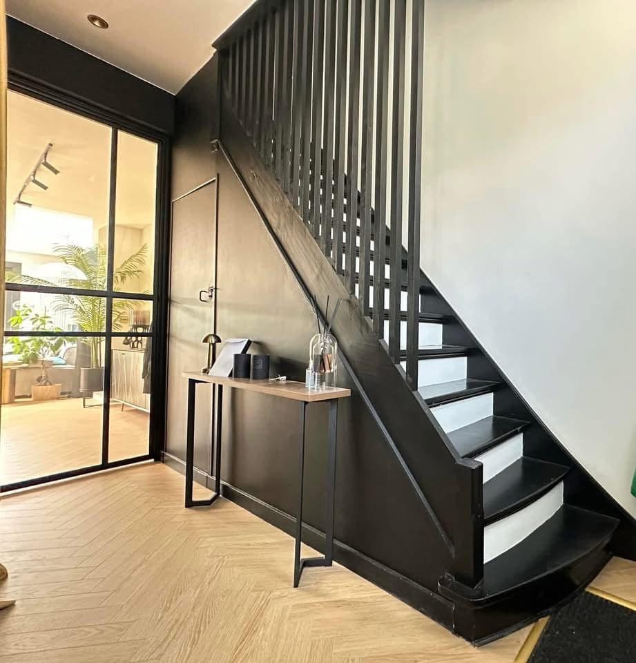 EC76837D-08B1-4F02-968B-CEBB18E47AD9