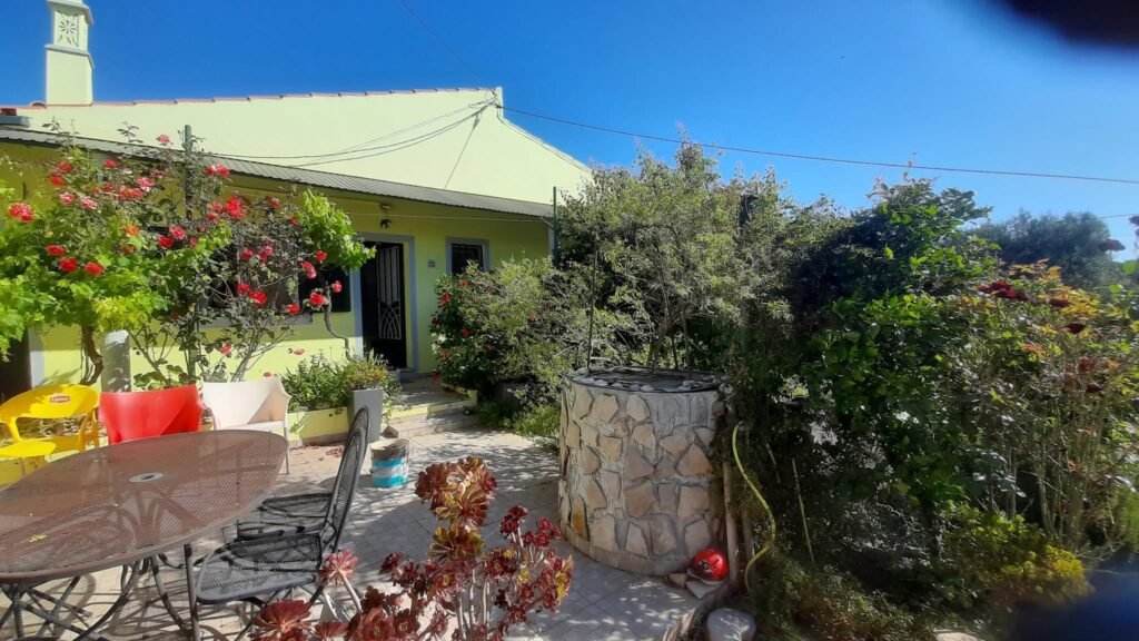 EE217B2D-951D-4CE1-BB27-785C10965628