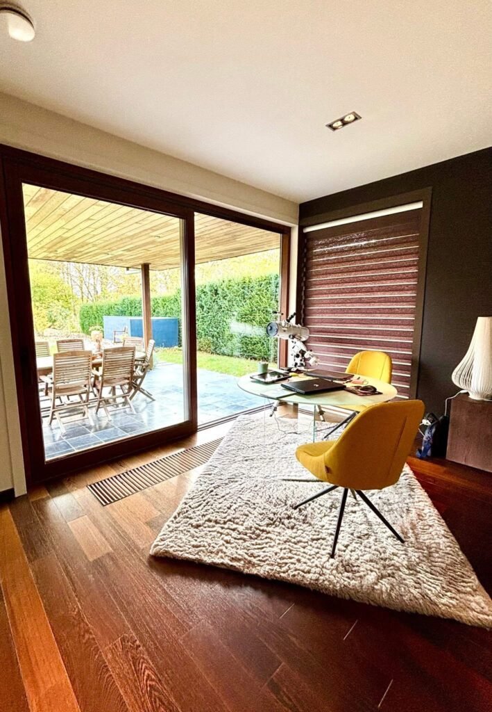 F3DBD548-C508-4379-AB7F-82D57BAEA34E