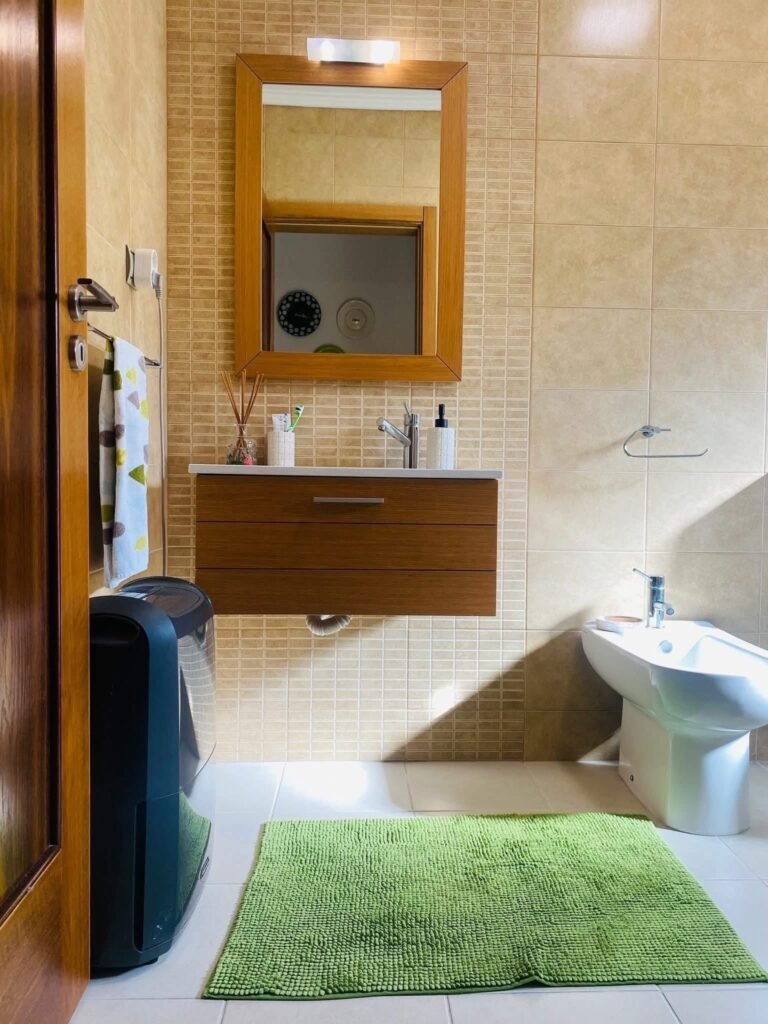 F3FE94CE-9F55-4B19-91C1-493BBE3FF41D