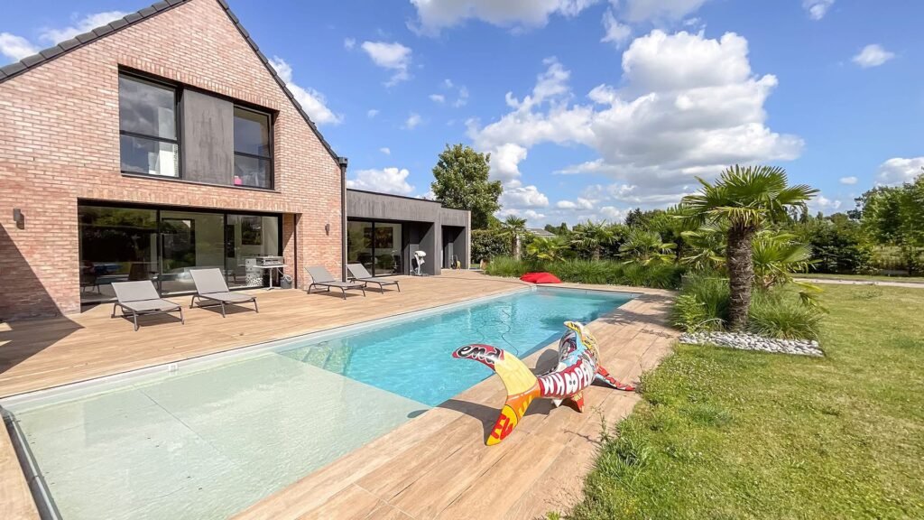Luxury house for sale in Camphin-en-Pévèle, Lille, France