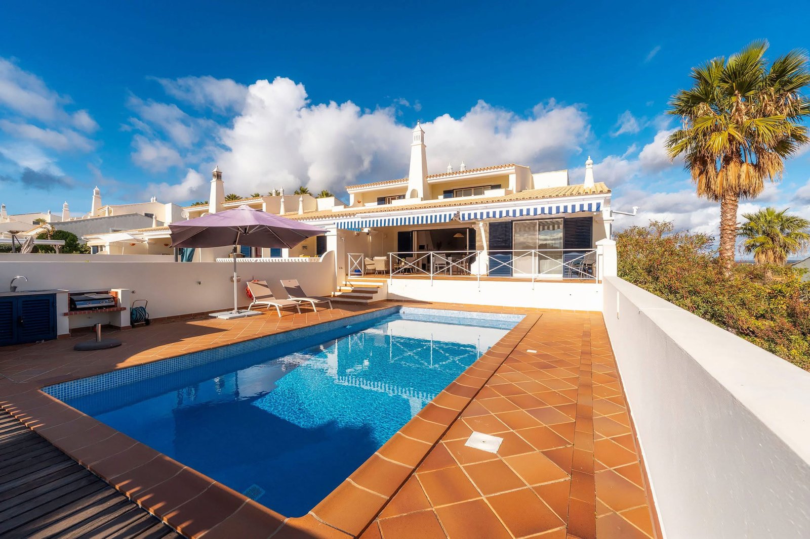Exceptional villa with private pool and sea views in Algarve, Portugal