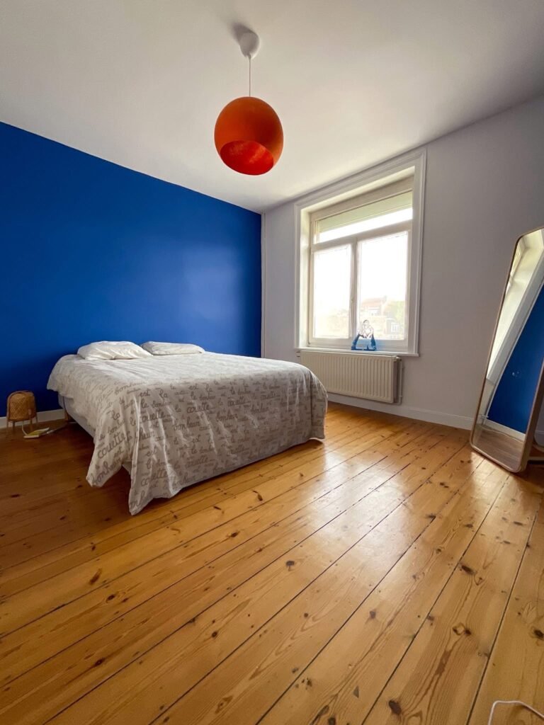 FA3C85B4-17C2-49A9-9BF5-64B1A283B3BA