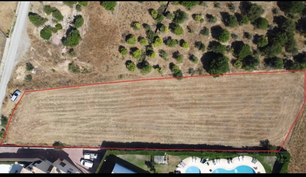 Investment land for sale in Patã de Baixo Albufeira, close to Vilamoura, Faro, Algarve, Portugal