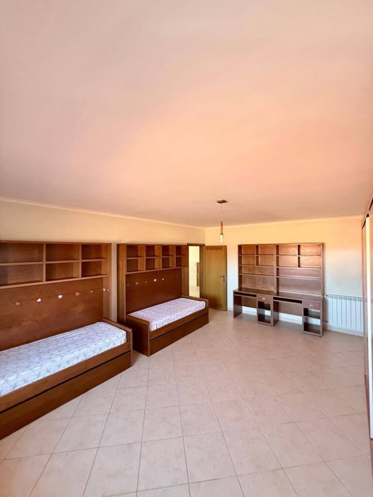 FF4530F2-33E0-4ED5-8A21-A6A2EF6EC90E