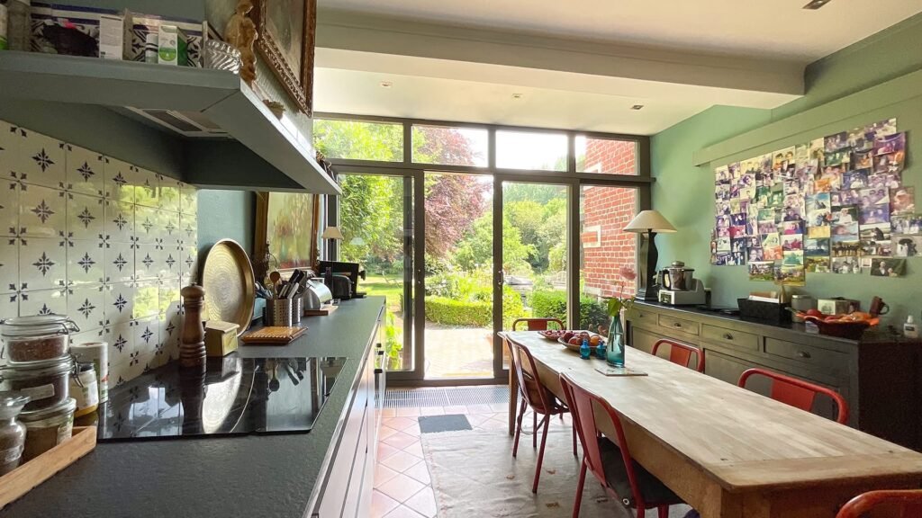 0C74AC99-3505-4C33-8C1D-C4843488CC98