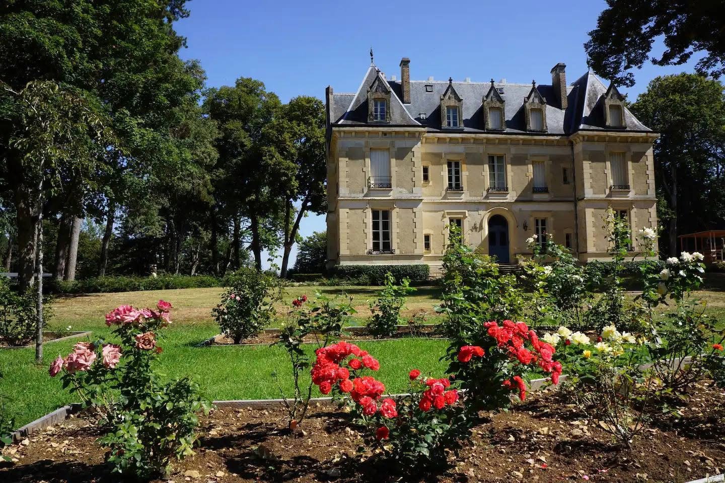 Prestige historic french chateau for sale in Centre-Val de Loire, France