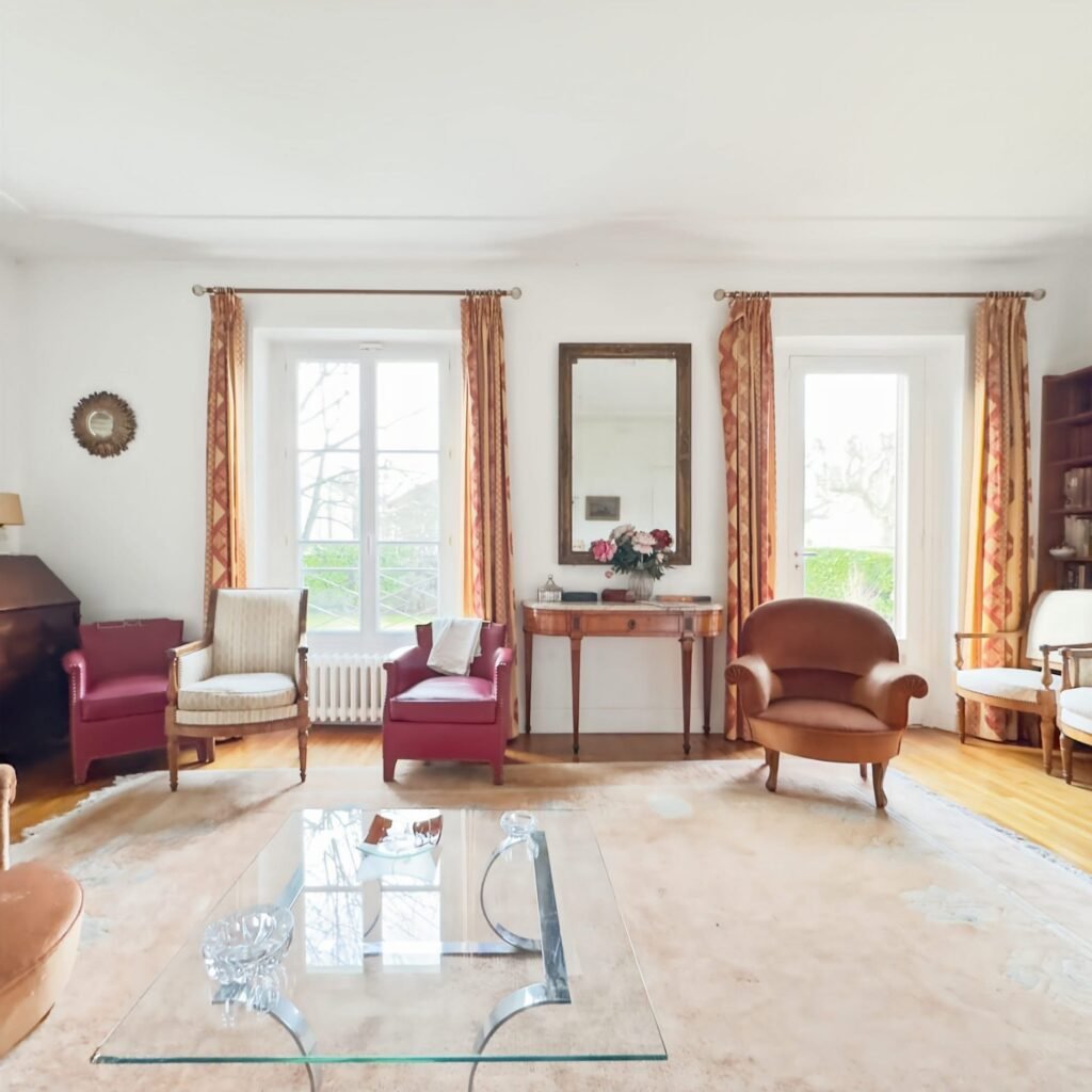 5010A2EB-5A23-413E-9D74-601582B15E99