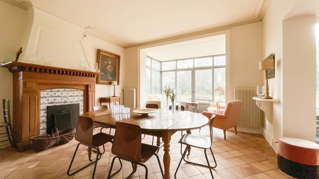 92D36D1E-A96D-4CF7-8232-93CD58634AF8