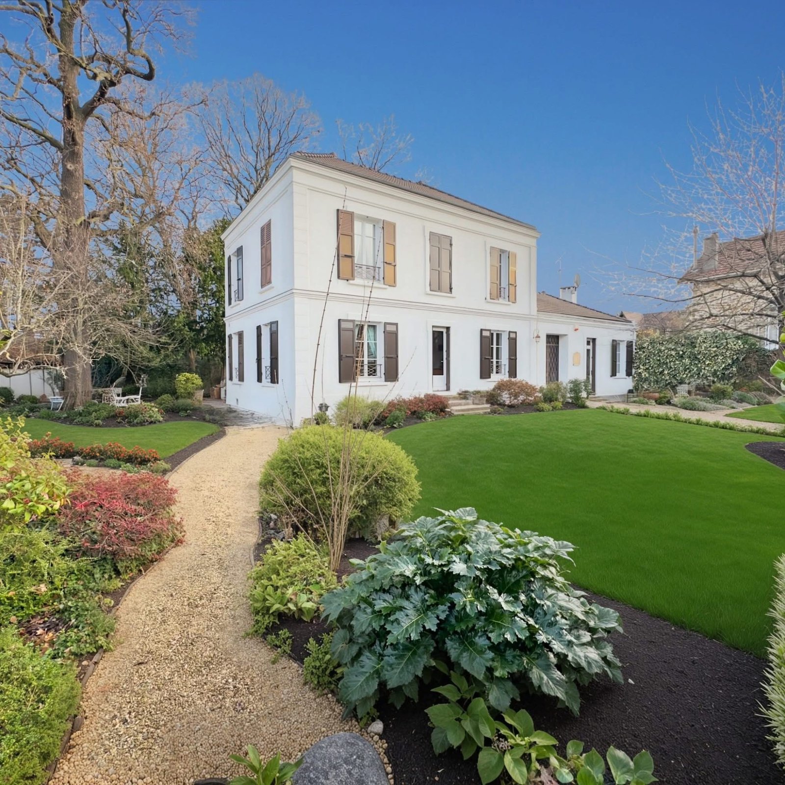 Luxury french villa for sale in Pavilons-sous-Bois, Paris, France