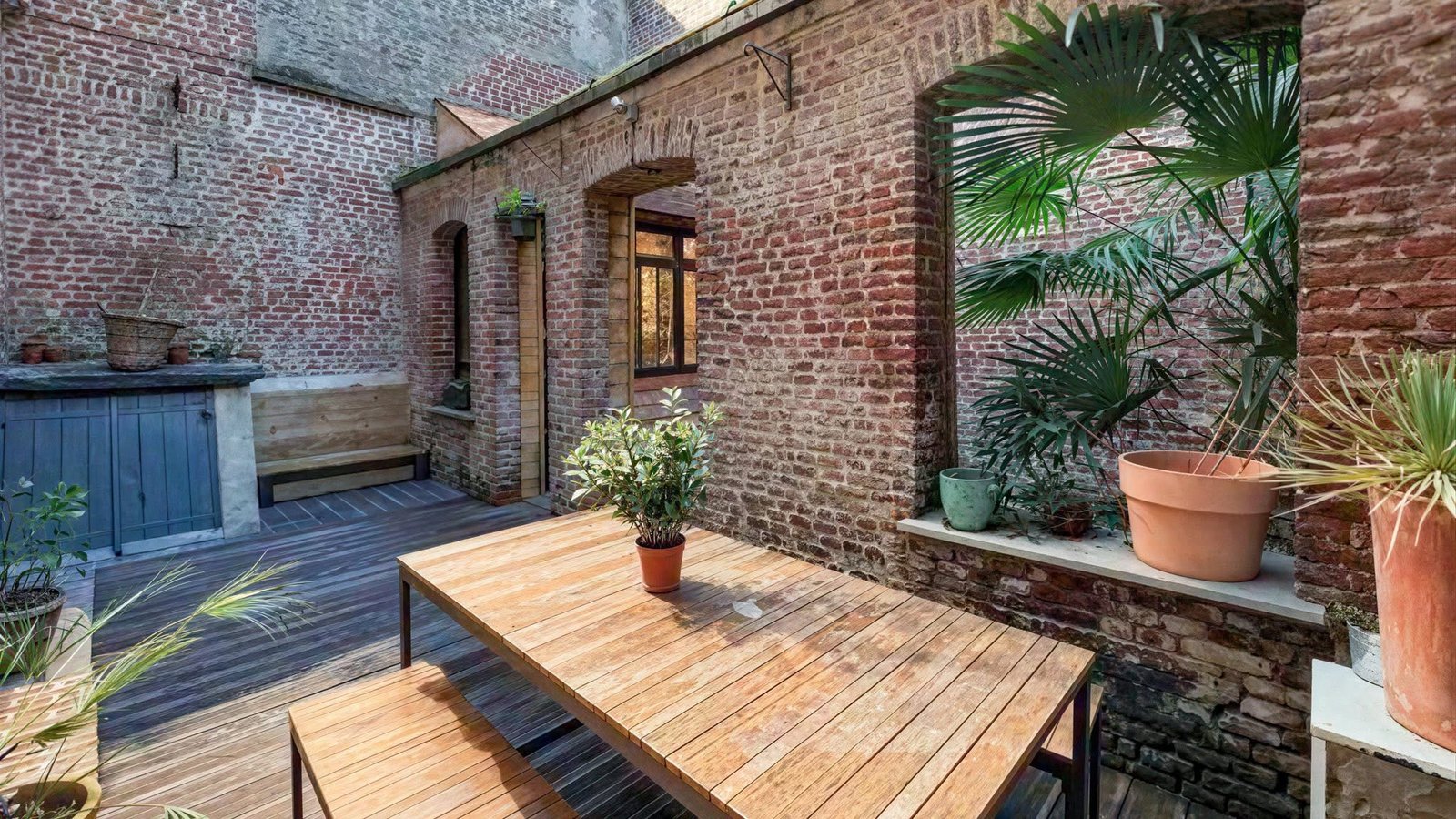 Charming French House for Sale in Lille: Exceptional T4 Residence with Terrace in the Heart of Old Lille