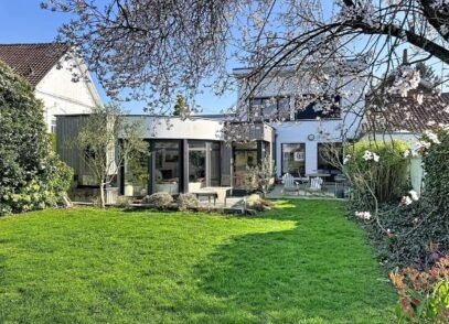 Exceptional French House for Sale in Lille – Mouvaux Duriez: Ideal Family Home or Investment Opportunity