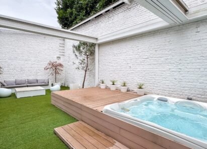 Exceptional French House for Sale in Lille: Stunning Loft in Saint-Michel Ideal for Investment