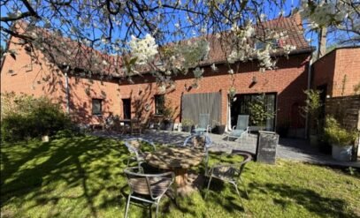 Exceptional French House for Sale in Lille: 7 Bedrooms, Garden, and Investment Potential Near Linselles