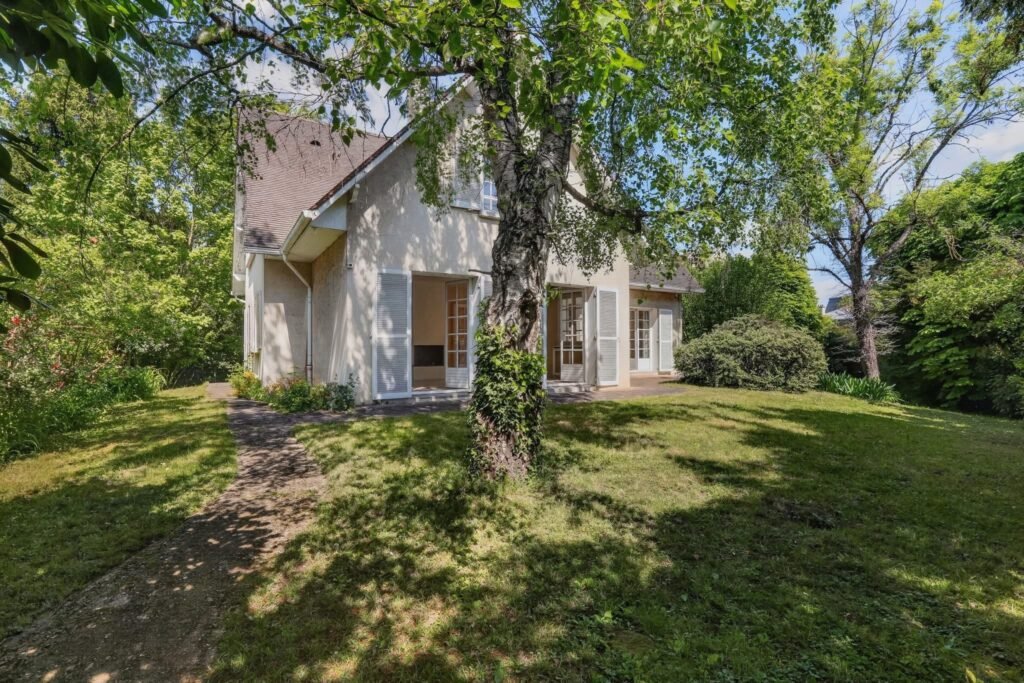 French House for Sale in Paris: Bright Family Home in Ville-d’Avray—A Rare Investment Opportunity